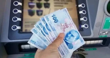 Zamlı Maaşlar Hesaplarda: Memur ve Emekliler İçin Ödeme Takvimi Başladı