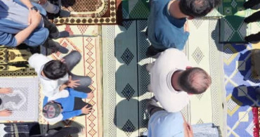 Zara'da Yılsonu Etkinliği: Toplu Namaz ve Eğlenceli Aktiviteler