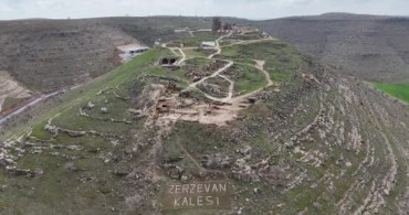 Zerzevan Kalesi'nde Restorasyon Çalışmaları Devam Ediyor