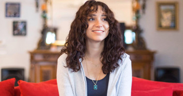 Zeynep Bastık İle Sevgilisi Parayı Vurdu!