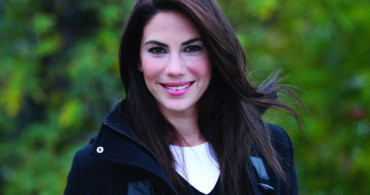 Zeynep Beşerler Siyahi Dansçıyla Oyun Havası Oynadı
