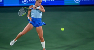 Zeynep Sönmez Dubai Tenis Şampiyonası'nda İlk Tura Veda Etti