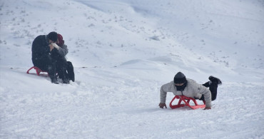 Zigana Kayak Merkezi'nde Hafta Sonu Yoğunluğu