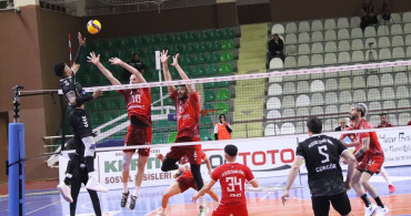 Ziraat Bankkart, Kuşgöz İzmir Vinç Akkuş Belediyespor'u 3-1 Geçti