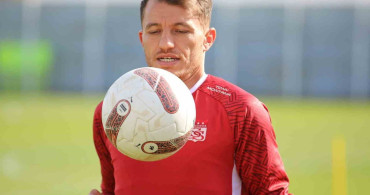 Ziya Erdal yeniden Sivasspor'da teknik ekipte görev alacak