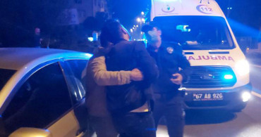 Zonguldak'ta Alkollü Şoför Motosikletli Sürücüye Çarptı! Arkadaşları Onu Kurtarmaya Çalıştı!