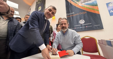 Zonguldak'ta Devrek Bastonpark Kitap Fuarı Açıldı