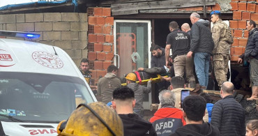 Zonguldak'ta Maden Ocağındaki Göçükte 3 İşçiden Biri Kurtarıldı