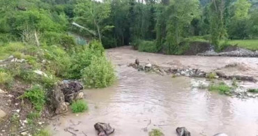 Zonguldak'ta Şiddetli Yağışlar Nedeniyle Bazı Köylerde Ulaşım Kapatıldı