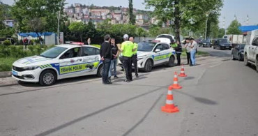 Zonguldak'ta Yük Treni Polis Aracına Çarptı, Faciadan Dönüldü