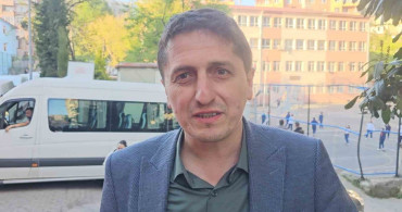 Zonguldak'taki Okul Müdürü Barış Manço'yu Aratmadı