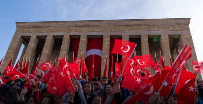 23 Nisan: Egemenliğin ilanından dünya çocuklarına uzanan bayram