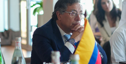 ABD’den şok yaptırım: Kolombiya lideri Petro ve ailesi kara listede!