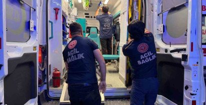 Adıyaman'da Otomobil Şarampole Yuvarlandı: 3 Yaralı