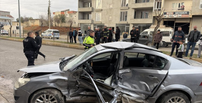 Adıyaman'da Trafik Kazası: 3 Yaralı