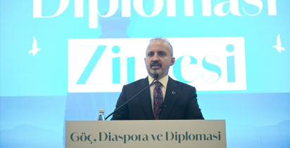 Ankara'da 'Göç, Diaspora ve Diplomasi Zirvesi' Yapıldı