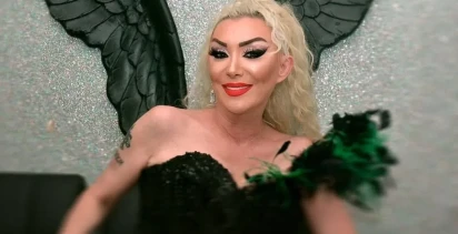 Arabesk müziğin sevilen sesi Güllü trajik kazada hayatını kaybetti