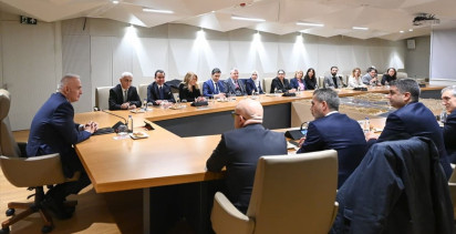 Bakan Ersoy, Türk Dizilerine Destek Programını Tanıttı