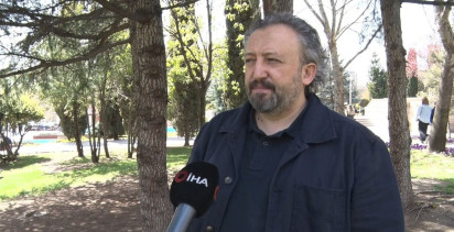 Bir Adam Yaratmak Filmi: Günümüz İnsanının İçsel Çatışmaları