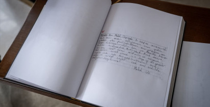 Bolu'daki Otel Yangınında Hayatını Kaybeden Aile İçin Sergi Düzenlendi