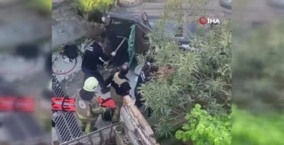 Bursa’da Merdivenlerden Yuvarlanan Araç Kazası