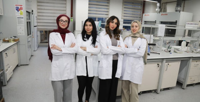 Bursa'da Öğrenciler Nişasta Atıklarından Yenilikçi Ambalaj Filmi Üretti