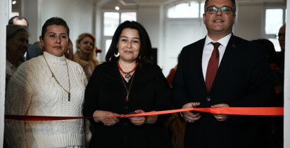 Çanakkale'de Anadolu Medeniyetleri Takı Sergisi Açıldı