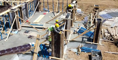 Deprem konutları inşası bayramda da devam etti: 110 bin personel gece gündüz çalıştı