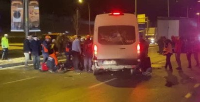 Erzurum'da Buzlu Yolda Trafik Kazası: 5 Yaralı