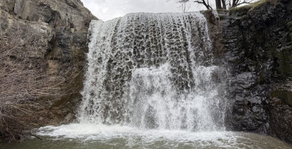 Evci Şelalesi Eriyen Kar ve Yağmurla Yeniden Hayat Buldu