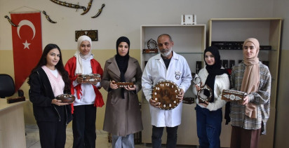 Gaziantep'te Sedef İşlemeciliği Kadınların Eliyle Geleceğe Taşıyor