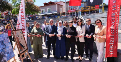 Gençlik Haftası Etkinliklerinde Öğrencilerin Eserleri Sergilendi
