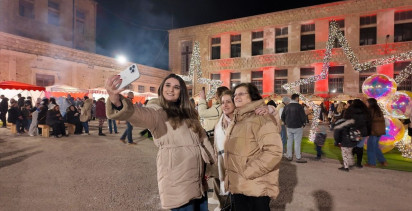 Halep'te Noel Köyü Açıldı