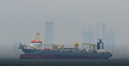 İran Hürmüz Boğazını şartlara bağlı olarak 2 haftalığına açıyor !