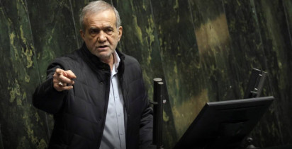 İran'dan Trump'ın Saldırı Kararına Yanıt: "Diyalog Teslimiyet Değildir"