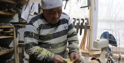 Isparta'da Ahşap Oyma Sanatını Yaşatan Usta: Ruhi Kurt