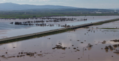 Karacabey Ovası'nda Su Baskınları: 20 Bin Dekar Alan Zarar Gördü