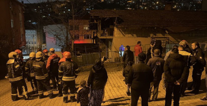 Kocaeli'de Kamyonetin Duvara Çarpması Sonucu Yaralanma