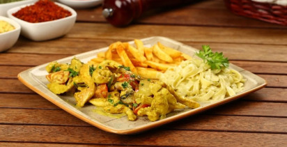 Köri soslu kremalı tavuk nasıl hazırlanır?