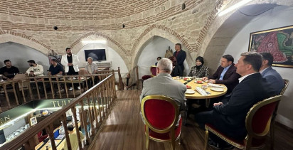 Küçük Hamam sanat galerisi olarak yeniden hayat buldu
