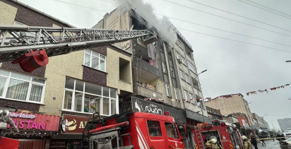 Küçükçekmece'de Yangın: 5 Kişi Dumandan Etkilendi