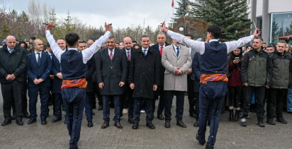 Millî Eğitim Akademisi'nde İlk Ders Programı