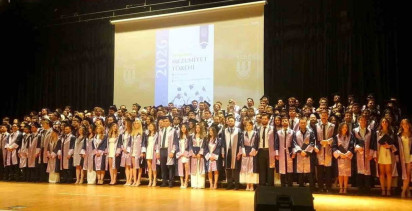 MSKÜ Tıp Fakültesi'nde 187 genç hekim meslek hayatına adım attı