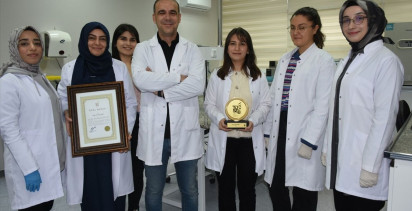 Prof. Dr. Suat Tekin'e Aziz Sancar Ödülü Onuru