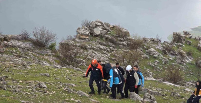 Siirt'te Genç Yamaç Paraşütü Parkurunda Kazayla Yaralandı