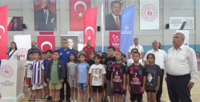 Sinop'ta çocuklar geleneksel oyunlarla keyifli anlar yaşadı