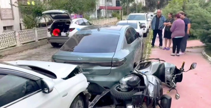 Söke'de Trafik Kazası: 5 Araç Hasar Gördü, 1 Yaralı