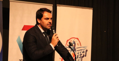 Tekirdağ’da TEKNOFEST Ödül Töreni: Öğrenciler ve Öğretmenler Başarı Belgesi Aldı