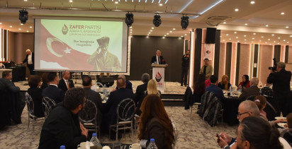 Zafer Partisi Genel Başkanı Ümit Özdağ Adana'da İftar Programında