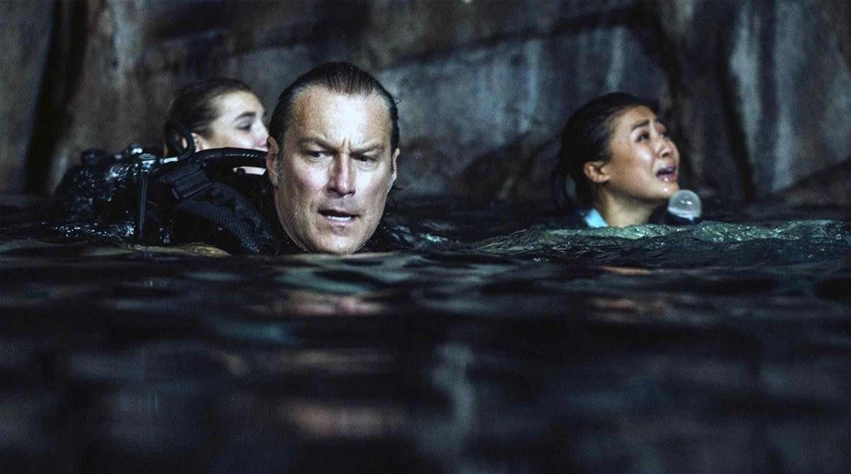 47 Metre Derinde: Kafes filmi